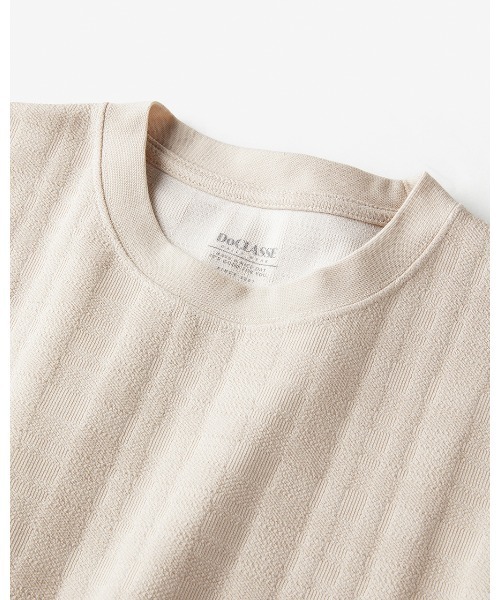DoCLASSE（ ドゥクラッセ）の「ジャガード編みサラッとT（Tシャツ/カットソー・メンズ・ホワイト/グレイッシュベージュ/ダークブルー・M/S/L/3L/LL）」の6枚目の写真