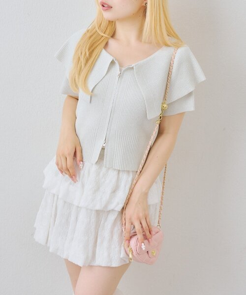 continuer de NICE CLAUP(コンティニューデナイスクラップ)の「BIG衿ラメZIPCD(Tシャツ/カットソー・レディース・アイボリー/イエロー/ブラック/その他12・FREE)」の2枚目の写真