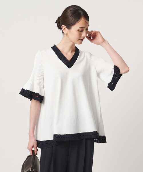 UNITED ARROWS(ユナイテッドアローズ)の「Vネック ニット ショートスリーブ チュニック(ニット/セーター・レディース・ネイビー/オフホワイト/ダークグレー・FREE)」の7枚目の写真
