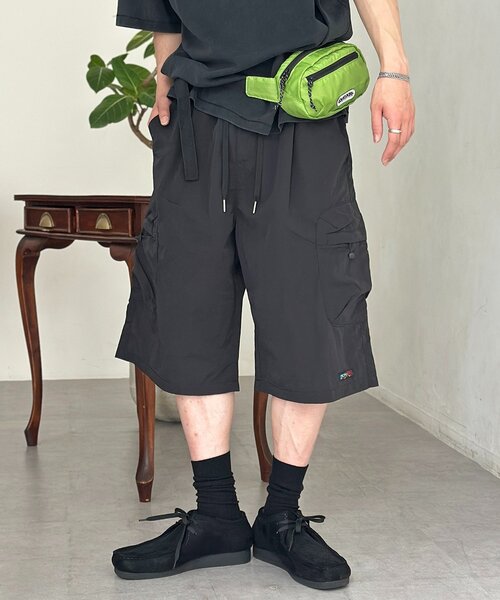 CPCM(シーピーシーエム)の「ナイロンカーゴイージーショーツ(その他パンツ・レディース・グレー/カーキ/ブラック/ベージュ/ネイビー・SMALL/FREE)」の2枚目の写真