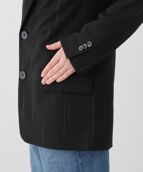 tibi(ティビ)の「TIBI/ティビ VISCOSE SUITING HINGED SLEEVE BLAZER ジャケット(テーラードジャケット・レディース・ブラック・2)」の6枚目の写真