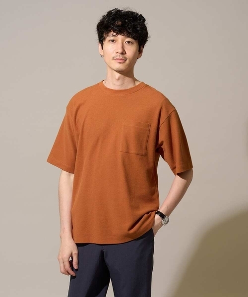 a.v.v(アーヴェヴェ)の「\ジャケットインにもおすすめ!/ハニカムジャカードクルーネックカットソー【接触冷感/遮熱洗濯機で洗える/イージーケア/毛玉になりにくい】(Tシャツ/カットソー・メンズ・ライトグレー/ブルー/オレンジ・50/48/46)」の14枚目の写真