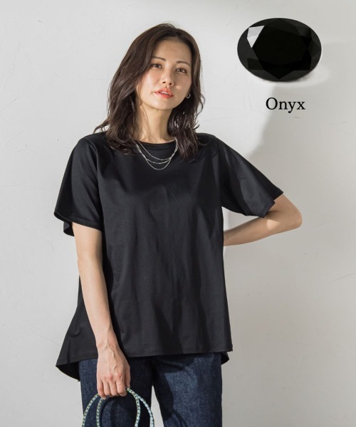 LAUTREAMONT(ロートレアモン)の「【WEB限定】≪気分で選べる!≫ジュエリーカラーカットソー(Tシャツ/カットソー・レディース・ネイビー/ピンク/イエロー/レッド/ブラック/パープル/ブルー/ホワイト/ベージュ/ブラウン/キャメル/グリーン・9号/11号)」の2枚目の写真