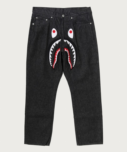 A BATHING APE（アベイシングエイプ）の「SHARK 13 OZ DENIM PANTS（デニムパンツ・メンズ・ブラック/インディゴブルー・X-LARGE/SMALL/XX-LARGE/MEDIUM/LARGE）」の2枚目の写真