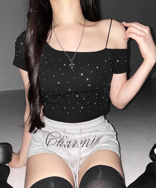 me+em select(ミームセレクト)の「【 3color 】ラインストーンワンショルダーショートTシャツ / Rhine stone one shoulder short T-shirts(Tシャツ/カットソー・レディース・グレー/ホワイト/ブラック・FREE)」の12枚目の写真