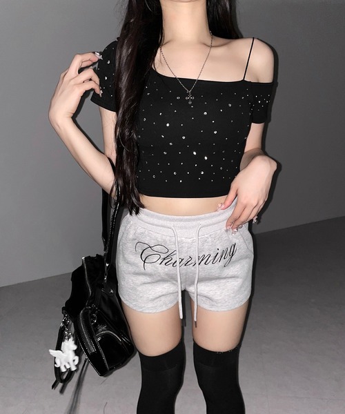 me+em select(ミームセレクト)の「【 3color 】ラインストーンワンショルダーショートTシャツ / Rhine stone one shoulder short T-shirts(Tシャツ/カットソー・レディース・グレー/ホワイト/ブラック・FREE)」の16枚目の写真