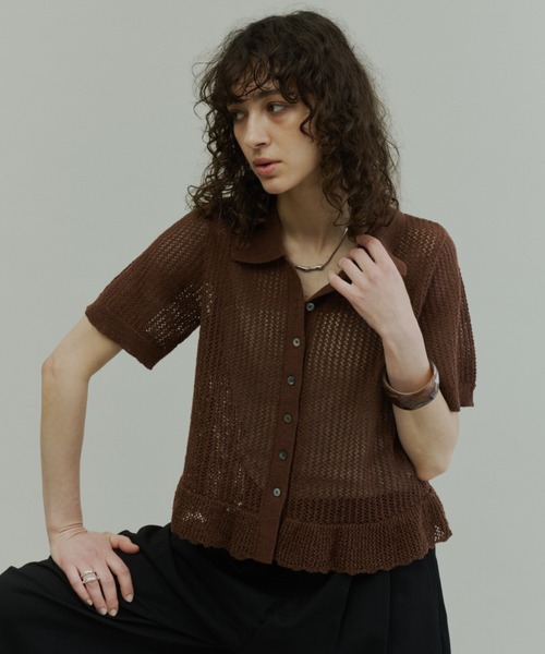 Plumel(プルメル)の「Open-Knit Cropped Knit Cardigan / 透かし編みハーフニットカーディガン(カーディガン/ボレロ・レディース・ブラウン/チャコールグレー/アイボリー・MEDIUM)」の18枚目の写真