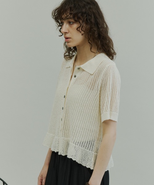 Plumel(プルメル)の「Open-Knit Cropped Knit Cardigan / 透かし編みハーフニットカーディガン(カーディガン/ボレロ・レディース・ブラウン/チャコールグレー/アイボリー・MEDIUM)」の10枚目の写真