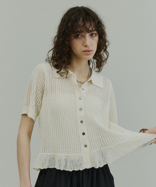 Plumel(プルメル)の「Open-Knit Cropped Knit Cardigan / 透かし編みハーフニットカーディガン(カーディガン/ボレロ・レディース・ブラウン/チャコールグレー/アイボリー・MEDIUM)」の8枚目の写真