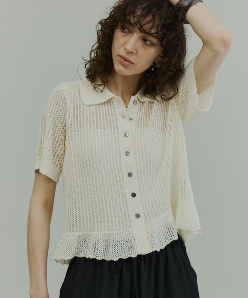 Plumel(プルメル)の「Open-Knit Cropped Knit Cardigan / 透かし編みハーフニットカーディガン(カーディガン/ボレロ・レディース・ブラウン/チャコールグレー/アイボリー・MEDIUM)」の6枚目の写真