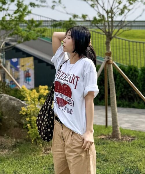 CARGOBROS FOR WOMAN(カーゴブロスフォーウィメン)の「ヴィンテージラブハートクラック半袖Tシャツ(ブラック)(Tシャツ/カットソー・レディース・その他・SMALL/MEDIUM/LARGE/X-LARGE/2XL)」の7枚目の写真