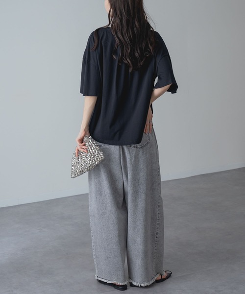 ANNA LUNA（アンナルナ）の「【ANNA LUNA】ふんわり袖 で涼しく華やぐ 袖フレア 5分袖 スキッパートップス（Tシャツ/カットソー・レディース・オフホワイト/ネイビー/ブラック・MEDIUM）」の9枚目の写真