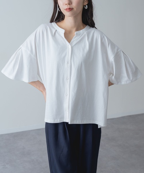 ANNA LUNA（アンナルナ）の「【ANNA LUNA】ふんわり袖 で涼しく華やぐ 袖フレア 5分袖 スキッパートップス（Tシャツ/カットソー・レディース・オフホワイト/ネイビー/ブラック・MEDIUM）」の18枚目の写真