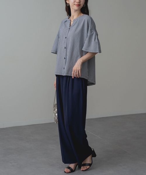 ANNA LUNA（アンナルナ）の「【ANNA LUNA】ふんわり袖 で涼しく華やぐ 袖フレア 5分袖 スキッパートップス（Tシャツ/カットソー・レディース・オフホワイト/ネイビー/ブラック・MEDIUM）」の12枚目の写真