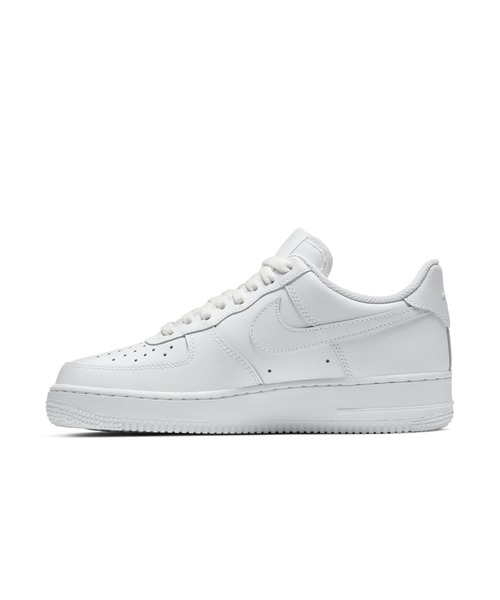 NIKE（ナイキ）の「NIKE Air Force 1 '07（ナイキ ウィメンズ エア フォース 1 '07）（スニーカー・レディース・ホワイト系・25cm/23cm/23.5cm/24cm/24.5cm）」の4枚目の写真