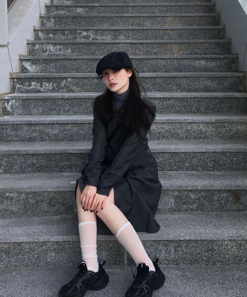 ROGIN N ROSIE(ロギンエンロージー)の「Heart Button Point Blazer Jacket Black(テーラードジャケット・レディース・その他・FREE)」の6枚目の写真