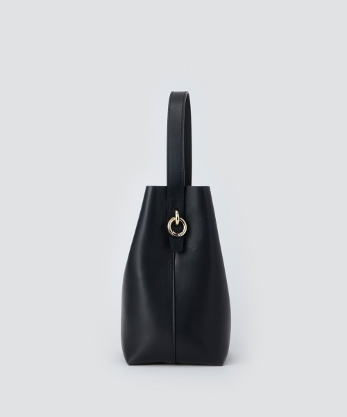 PELLICO(ペリーコ)の「ANELLI TURNLOCK GRANDE バッグ BLACK(ハンドバッグ・レディース・ブラック・FREE)」の2枚目の写真