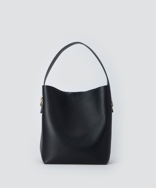 PELLICO(ペリーコ)の「ANELLI TURNLOCK GRANDE バッグ BLACK(ハンドバッグ・レディース・ブラック・FREE)」の3枚目の写真
