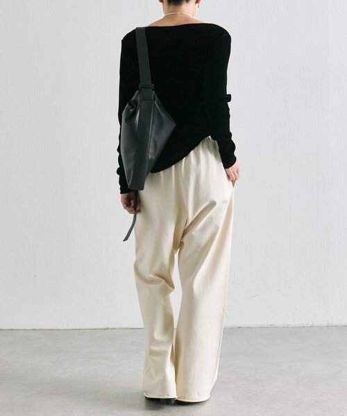 ear PAPILLONNER(イアパピヨネ)の「ラフスウェットパンツ【SUM1 STYLE×MONT KEMMEL】(その他パンツ・レディース・ブラック/アイボリー・FREE)」の14枚目の写真
