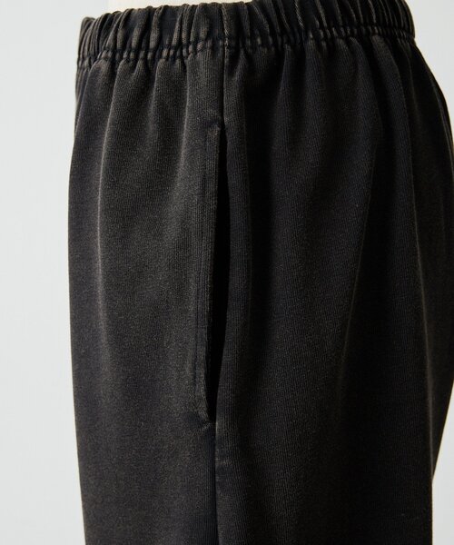 ear PAPILLONNER(イアパピヨネ)の「ラフスウェットパンツ【SUM1 STYLE×MONT KEMMEL】(その他パンツ・レディース・ブラック/アイボリー・FREE)」の4枚目の写真