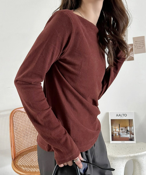 Eclat one(エクラワン)の「【Eclat one】マット ベロア ボートネック トップス(Tシャツ/カットソー・レディース・ブラウン/ブラック/バーガンディー/アイボリー・FREE)」の11枚目の写真