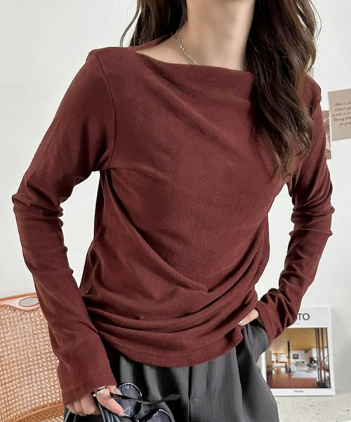 Eclat one(エクラワン)の「【Eclat one】マット ベロア ボートネック トップス(Tシャツ/カットソー・レディース・ブラウン/ブラック/バーガンディー/アイボリー・FREE)」の10枚目の写真