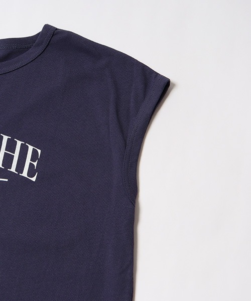 le colis(ルコリ)の「ドライタッチ ロゴ プリント プルオーバー(Tシャツ/カットソー・レディース・オフホワイト/ネイビー/グリーン・FREE)」の6枚目の写真
