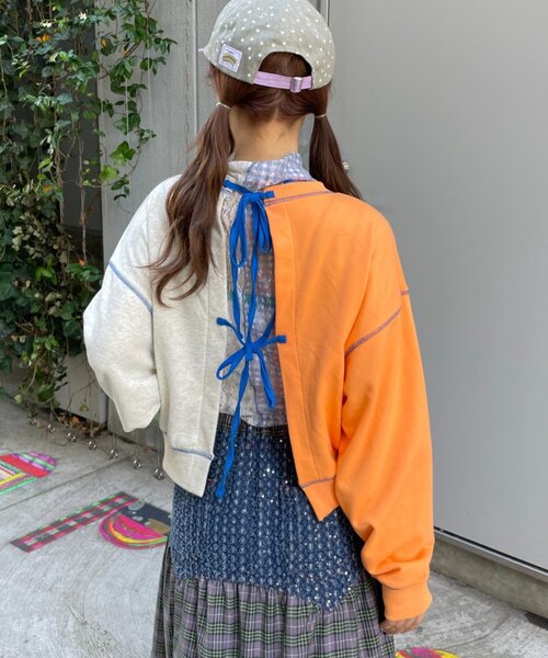 HELLO.SANFRANCISCO(ハローサンフランシスコ)の「【HELLO.SANFRANCISCO】2WAY配色リボンスウェット(スウェット・レディース・ブルー/グレー・ONE SIZE)」の14枚目の写真