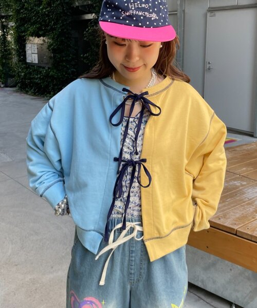 HELLO.SANFRANCISCO(ハローサンフランシスコ)の「【HELLO.SANFRANCISCO】2WAY配色リボンスウェット(スウェット・レディース・ブルー/グレー・ONE SIZE)」の11枚目の写真