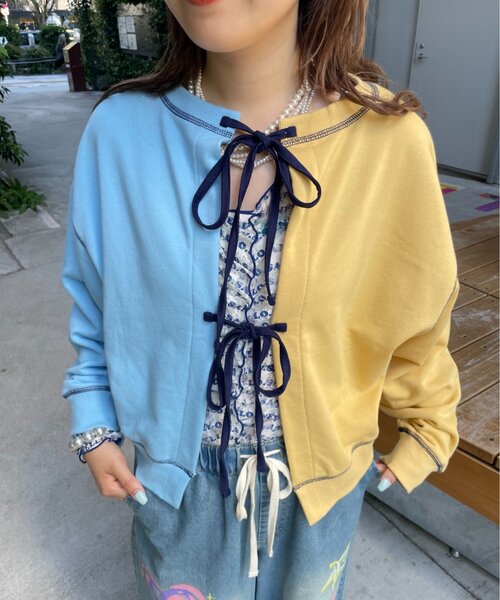 HELLO.SANFRANCISCO(ハローサンフランシスコ)の「【HELLO.SANFRANCISCO】2WAY配色リボンスウェット(スウェット・レディース・ブルー/グレー・ONE SIZE)」の19枚目の写真