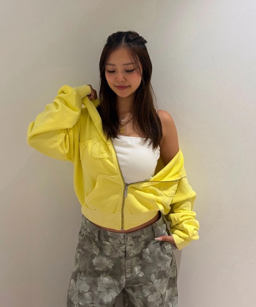 ROXY（ロキシー）の「ROXY SALT FADE ZIP パッチロゴ ジップフーディ スウェットパーカー 【2026年秋冬モデル】/ロキシーショート丈フーディー（パーカー・レディース・グレー/ネイビー/グリーン・MEDIUM/SMALL/LARGE）」の3枚目の写真