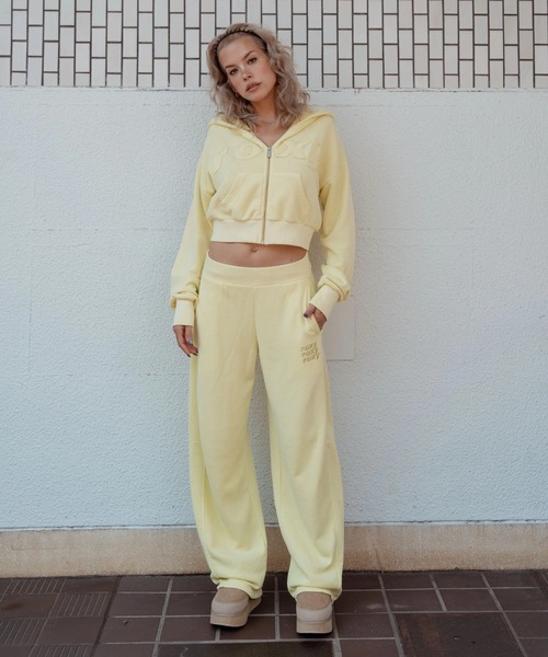 ROXY（ロキシー）の「ROXY SALT FADE ZIP パッチロゴ ジップフーディ スウェットパーカー 【2026年秋冬モデル】/ロキシーショート丈フーディー（パーカー・レディース・グレー/ネイビー/グリーン・MEDIUM/SMALL/LARGE）」の17枚目の写真
