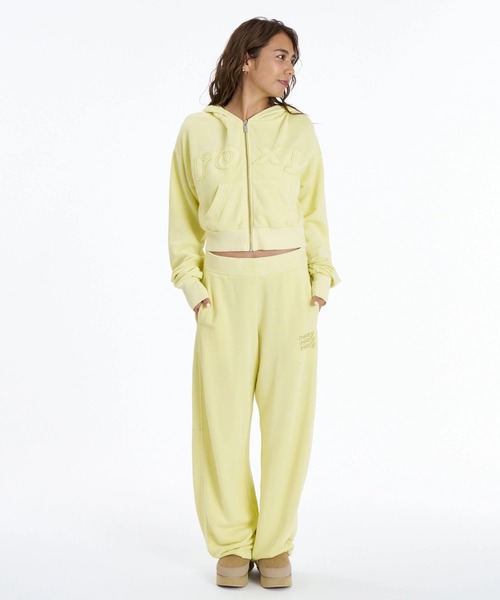 ROXY（ロキシー）の「ROXY SALT FADE ZIP パッチロゴ ジップフーディ スウェットパーカー 【2026年秋冬モデル】/ロキシーショート丈フーディー（パーカー・レディース・グレー/ネイビー/グリーン・MEDIUM/SMALL/LARGE）」の20枚目の写真