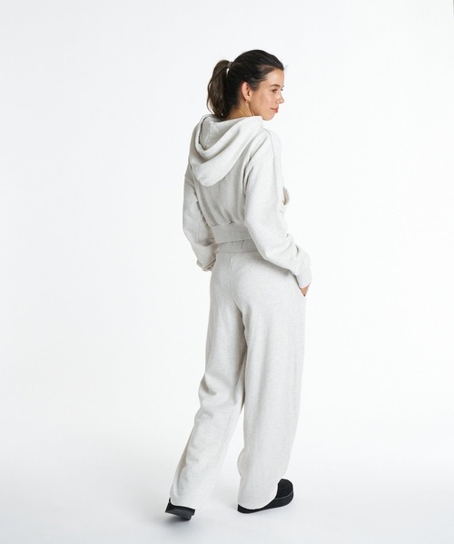ROXY（ロキシー）の「ROXY SALT FADE ZIP パッチロゴ ジップフーディ スウェットパーカー 【2026年秋冬モデル】/ロキシーショート丈フーディー（パーカー・レディース・グレー/ネイビー/グリーン・MEDIUM/SMALL/LARGE）」の7枚目の写真