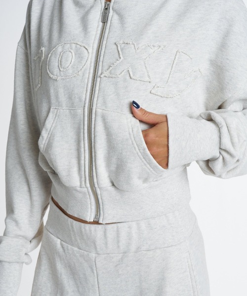 ROXY（ロキシー）の「ROXY SALT FADE ZIP パッチロゴ ジップフーディ スウェットパーカー 【2026年秋冬モデル】/ロキシーショート丈フーディー（パーカー・レディース・グレー/ネイビー/グリーン・MEDIUM/SMALL/LARGE）」の10枚目の写真