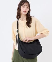 LeSportsac（レスポートサック）の「LG HAMMOCK ADJ BAG ブラック/ブラックベージュウェビング（ショルダーバッグ）」