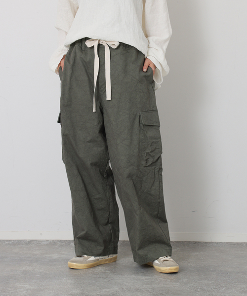 JOURNAL STANDARD LUXE(ジャーナルスタンダード ラックス)の「コウミツドツイル スティックパンツ(その他パンツ・レディース・ホワイト/カーキ・FREE)」の15枚目の写真