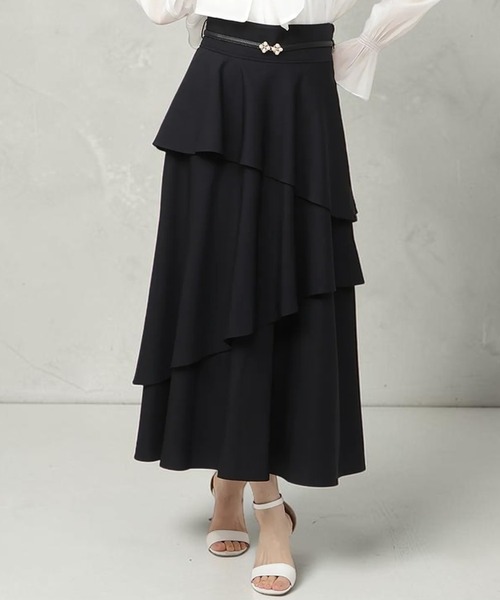 SWINGLE(スウィングル)の「パールバックルベルトティアードスカート(スカート・レディース・カーキ/ネイビー/パープル・SMALL/MEDIUM)」の2枚目の写真
