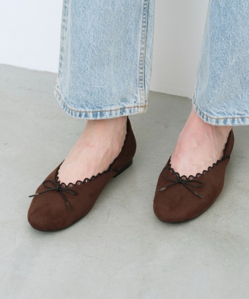 Launa lea(ラウナレア)の「【26秋冬】レースパイピングリボンバレエシューズ(B1616,B1616A,B1616C)(バレエシューズ・レディース・ピンク/アニマル/ダークブラウン/ブラック系その他/レオパード・23.5cm/23.0cm/22.0cm/22.5cm/24.5cm/24.0cm/25.0cm)」の3枚目の写真