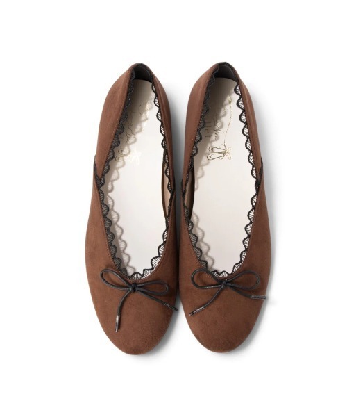Launa lea(ラウナレア)の「【26秋冬】レースパイピングリボンバレエシューズ(B1616,B1616A,B1616C)(バレエシューズ・レディース・ピンク/アニマル/ダークブラウン/ブラック系その他/レオパード・23.5cm/23.0cm/22.0cm/22.5cm/24.5cm/24.0cm/25.0cm)」の16枚目の写真
