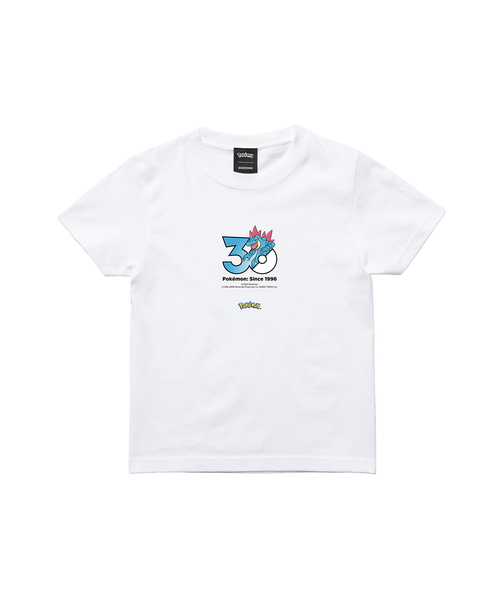 ZOZOSPOT(ゾゾスポット)の「Pokemon 30th Anniversary 1025 T-shirt 「オーダイル」(Tシャツ/カットソー・レディース・ホワイト・SMALL/MEDIUM/LARGE/X-LARGE/XX-LARGE/XXX-LARGE/100cm/110cm/120cm/130cm/140cm/150cm/160cm)」の2枚目の写真