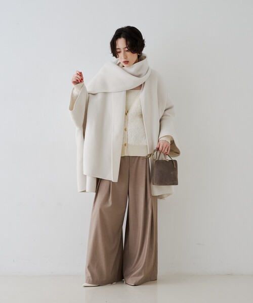 Rouge vif Anna(ルージュヴィフアンナ)の「【2点セット】カーリーヤーンアンサンブルニット(カーディガン/ボレロ・レディース・オフホワイト/ベージュ/ブラック・フリー)」の6枚目の写真