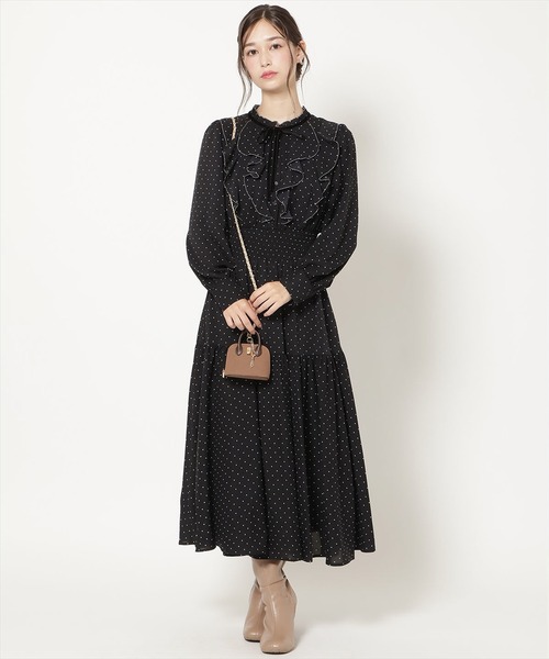 WILLSELECTION(ウィルセレクション)の「ラッフルフリルティアードワンピース(ワンピース・レディース・ブラック系その他/ホワイト系その他/ブラウン系その他・FREE)」の2枚目の写真