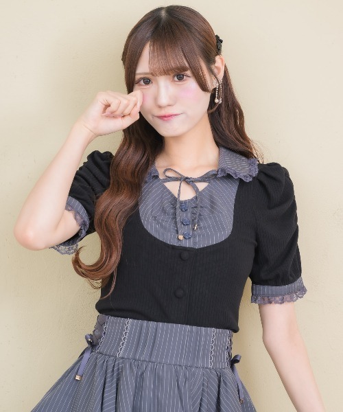 couture BY ROJITA(クチュールバイロジータ)の「シャツレイヤードテレコトップス(Tシャツ/カットソー・レディース・ブラック/グレー/ホワイト・FREE)」の4枚目の写真