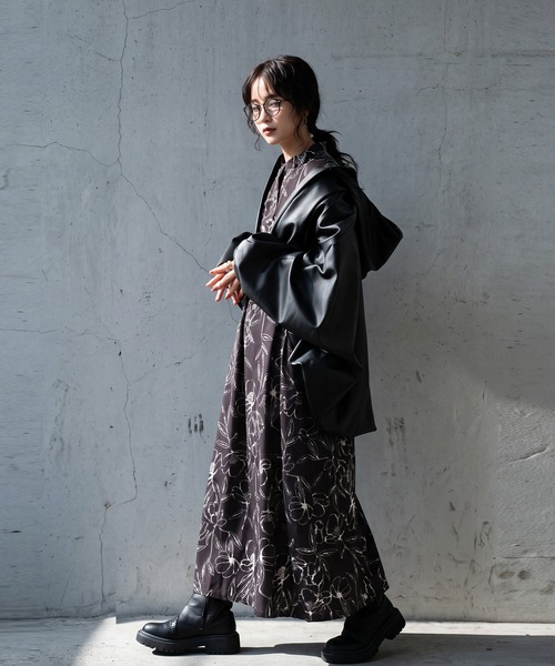 antiqua（アンティカ）の「花柄  Aライン シャツワンピース（シャツワンピース・レディース・ブラック・ONESIZE）」の8枚目の写真