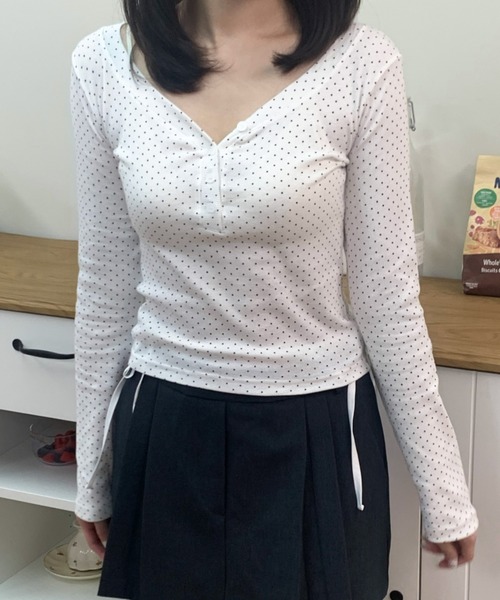 mineng（マイング）の「【ドット柄/レイヤード】ドットボタンTシャツ（Tシャツ/カットソー・レディース・グレー/クリーム/アイボリー・FREE）」の12枚目の写真