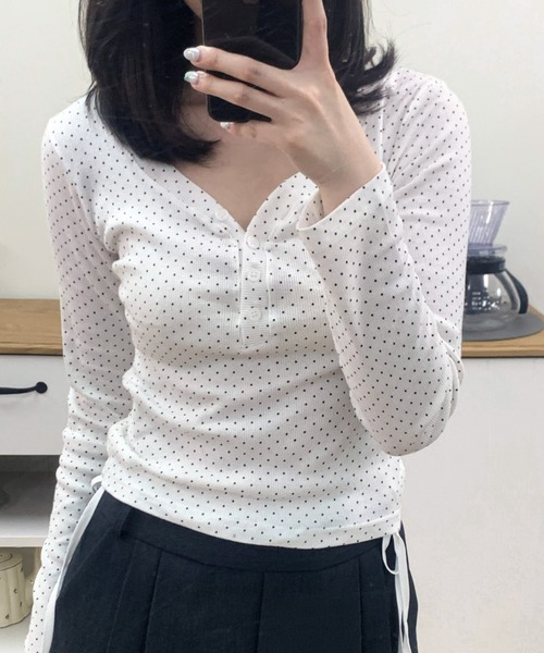 mineng（マイング）の「【ドット柄/レイヤード】ドットボタンTシャツ（Tシャツ/カットソー・レディース・グレー/クリーム/アイボリー・FREE）」の16枚目の写真