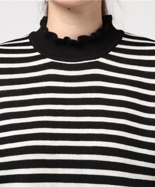 earth music&ecology（アースミュージックアンドエコロジー）の「タートル衿フリルボーダーニットプルオーバー（ニット/セーター・レディース・ダークグリーン/キャメル/ブラック/アイボリー・S/M）」の8枚目の写真