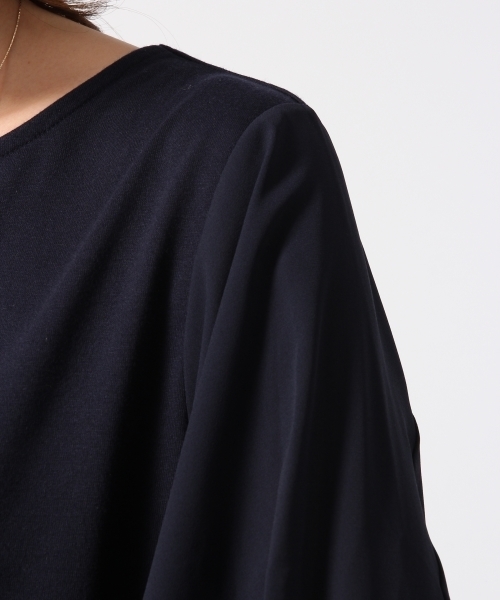GLOBAL WORK(グローバルワーク)の「【吸水速乾】ボリュームスリーブ8分袖/739835(Tシャツ/カットソー・レディース・ホワイト/ライトグレー/レッド/オフホワイト/ネイビー・MEDIUM/LARGE)」の17枚目の写真