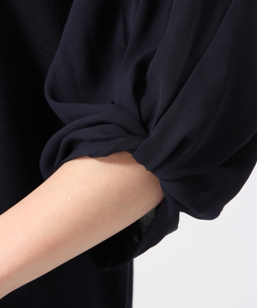 GLOBAL WORK(グローバルワーク)の「【吸水速乾】ボリュームスリーブ8分袖/739835(Tシャツ/カットソー・レディース・ホワイト/ライトグレー/レッド/オフホワイト/ネイビー・MEDIUM/LARGE)」の19枚目の写真